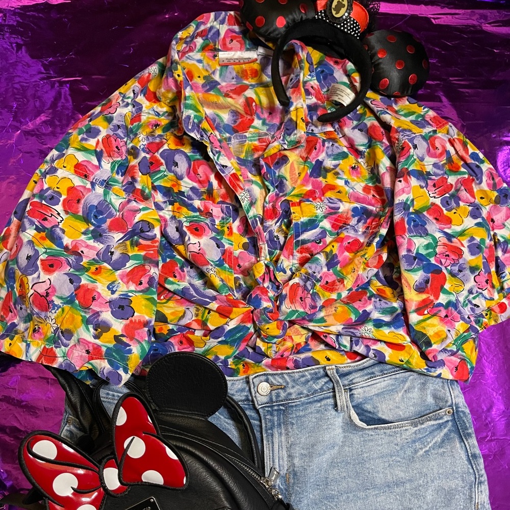 Abstract Vacay Shirt